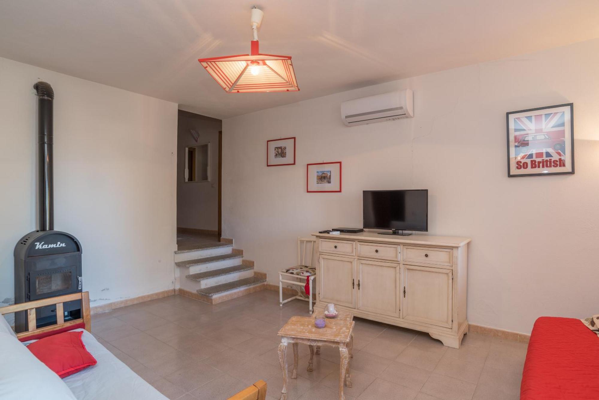 Quadrilocale Vico Trento Apartment San Teodoro  Exterior photo