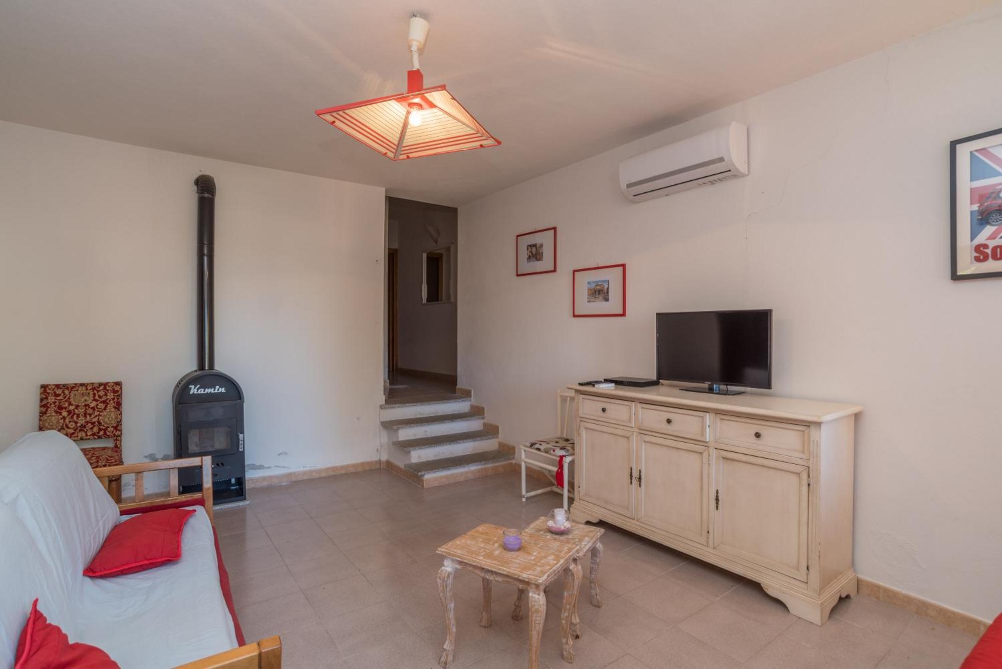 Quadrilocale Vico Trento Apartment San Teodoro  Exterior photo